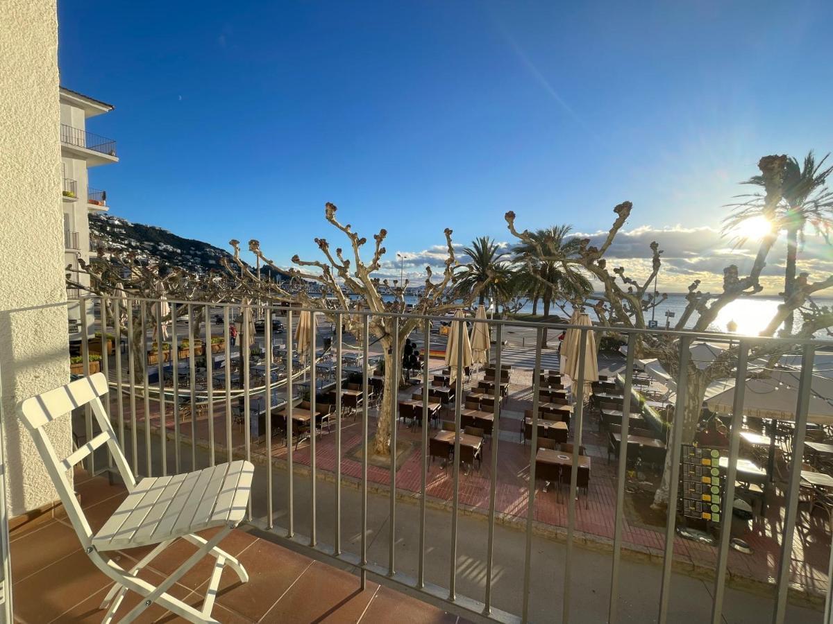 Apartaments Voramar Roses Extérieur photo