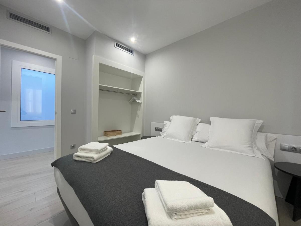 Apartaments Voramar Roses Extérieur photo