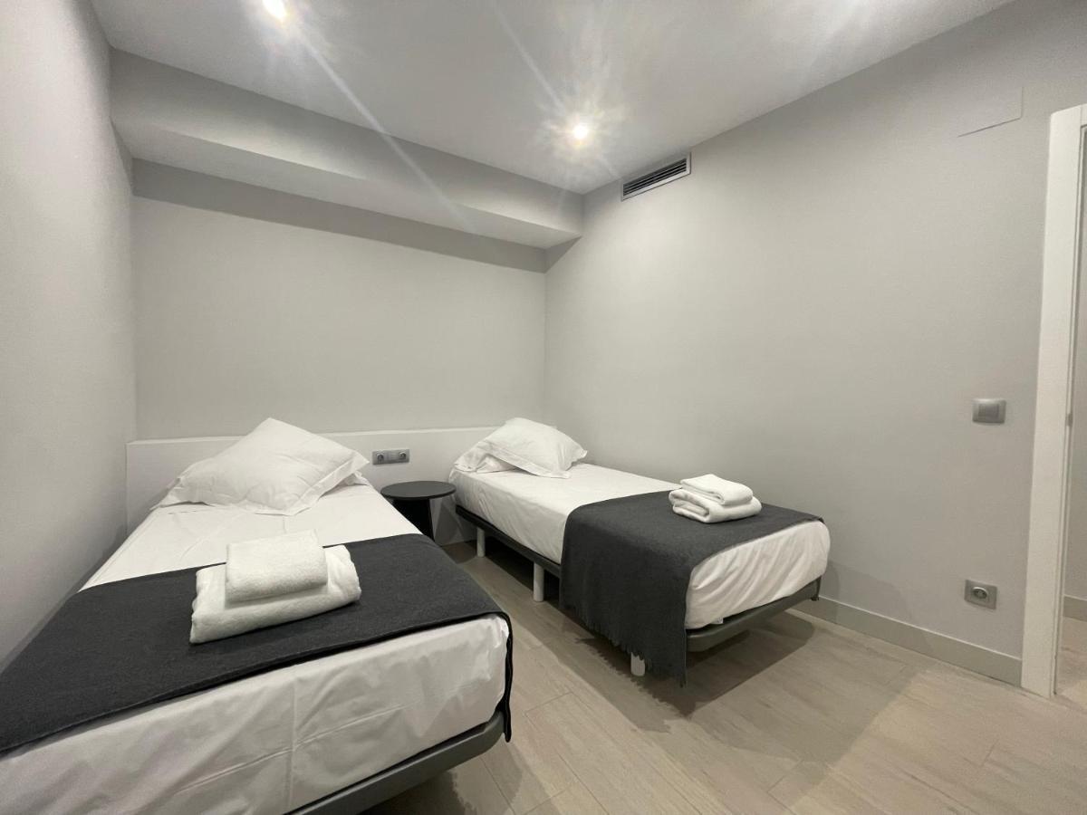 Apartaments Voramar Roses Extérieur photo